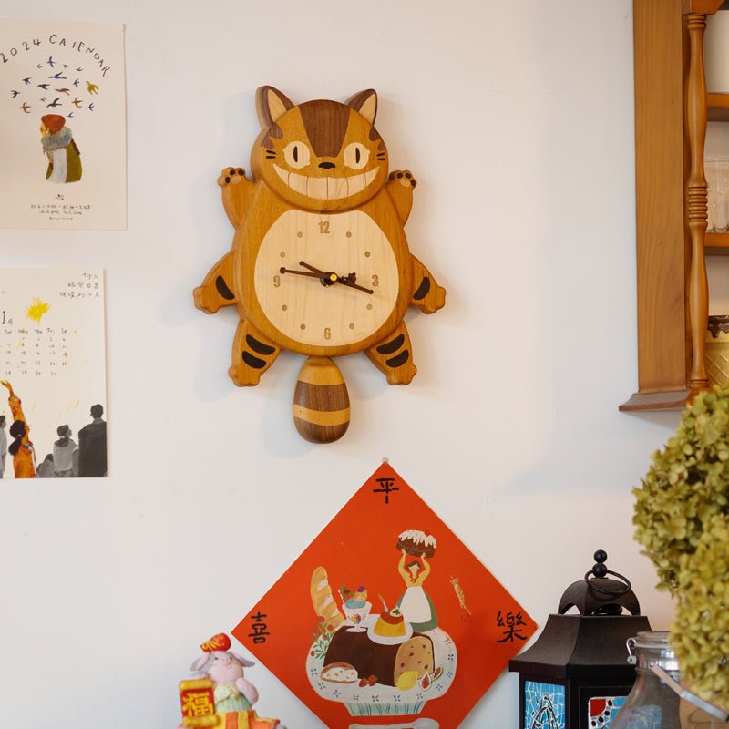 Adorable Catbus themed silent wall clock - WOOD KONG