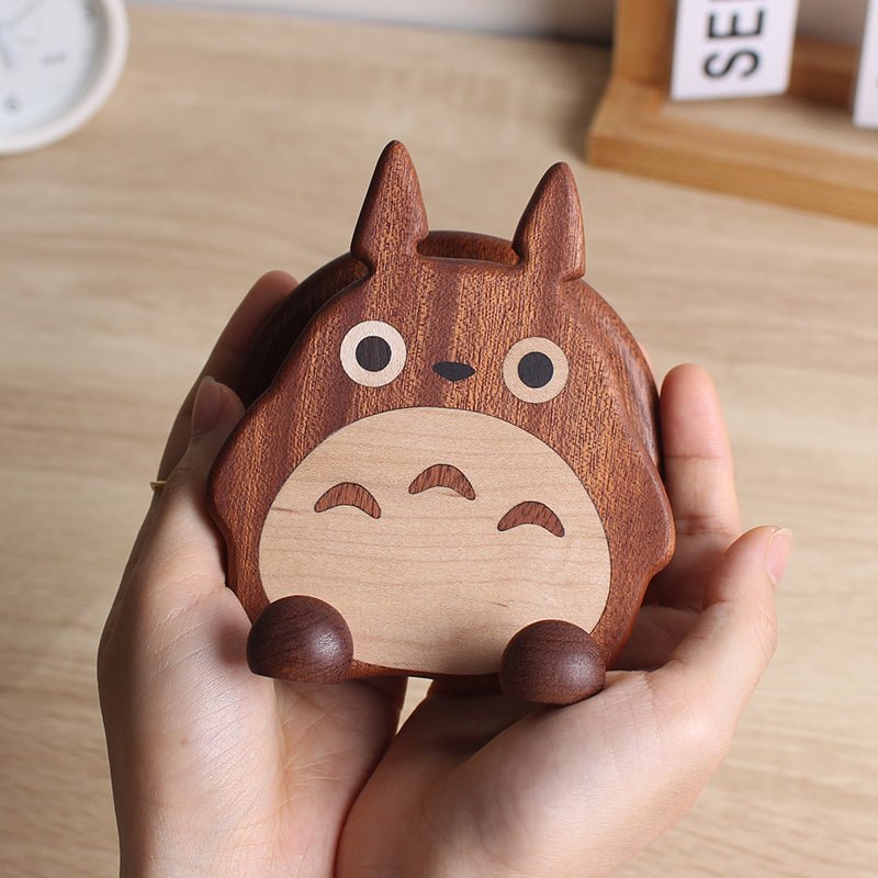 Adorable Totoro - Shaped Phone Holder – Adjustable, Rotatable, and Cute as Can Be! - WOOD KONG
