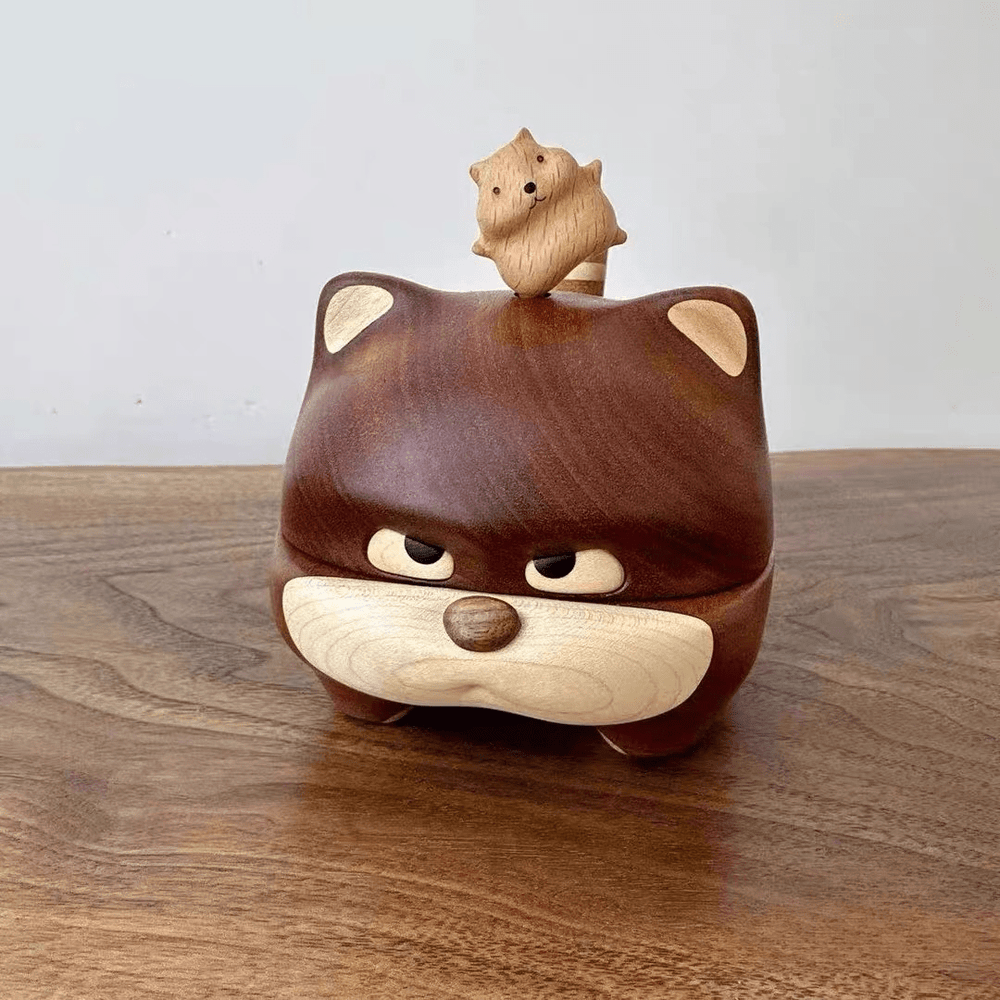 Cute cat-themed jewelry organizer with rotating hamster, ideal gift for cat lovers and accessory enthusiasts