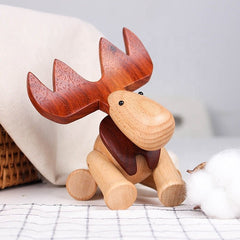 Moose figurine :Handcrafted Wooden Elk with Movable Joints - WOOD KONG