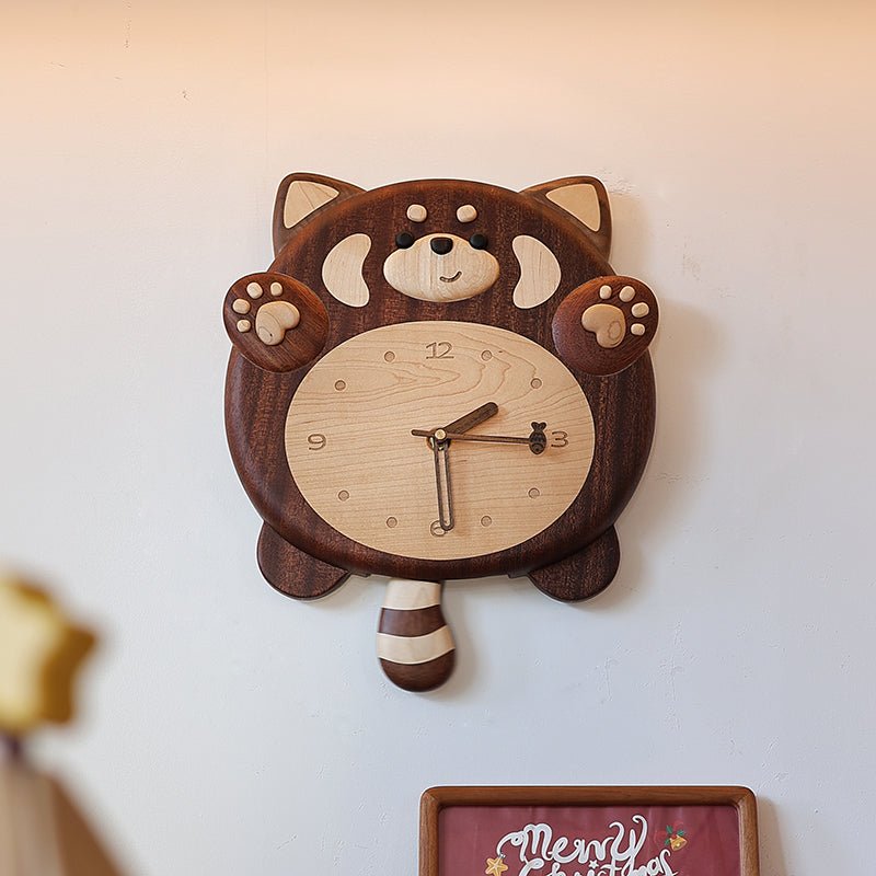 Adorable racoon designed silent wall clock - WOOD KONG