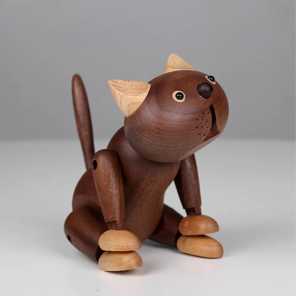 Handmade wooden cat figurine - WOOD KONG